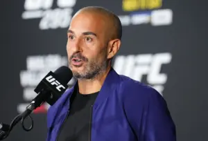 UFC coach apologises for ‘despicable’ behaviour after fighter’s loss in title match