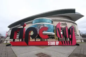 Multnomah County offers up to $101 million toward Moda Center renovation talks