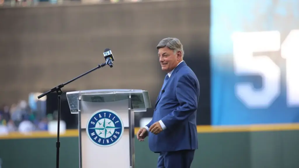 Rizzs surprised with Mariners HOF nod during Top 50 players ceremony - MLB.com