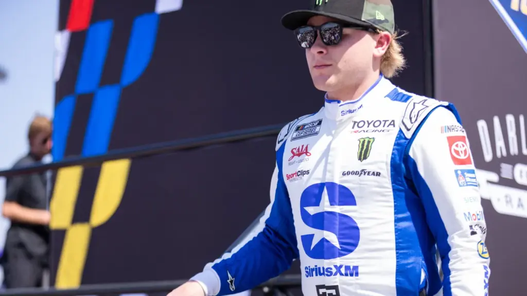 NASCAR at Iowa live updates, leaderboard, highlights from race today - USA Today