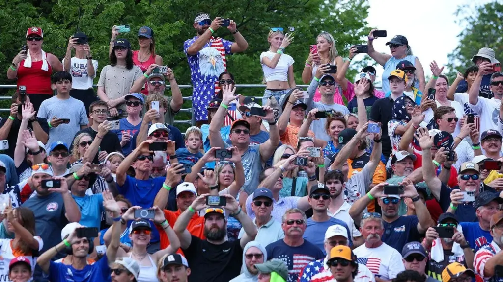 LIVE: IndyCar makes history at DC Freedom 250 Grand Prix