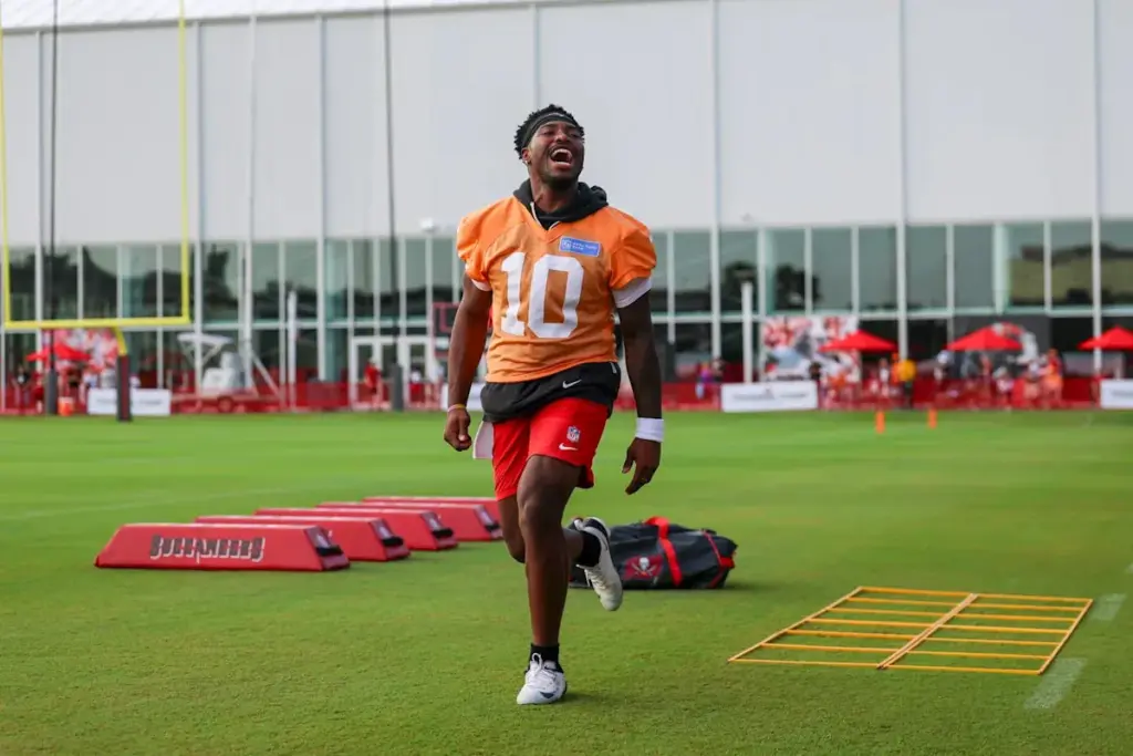 Jets-Bucs Game Recap | Green & White Fall in First Preseason Matchup