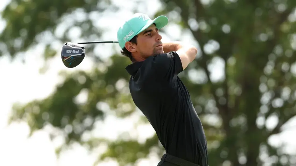 Niemann wins LIV Golf New York; Rahm takes season-long title