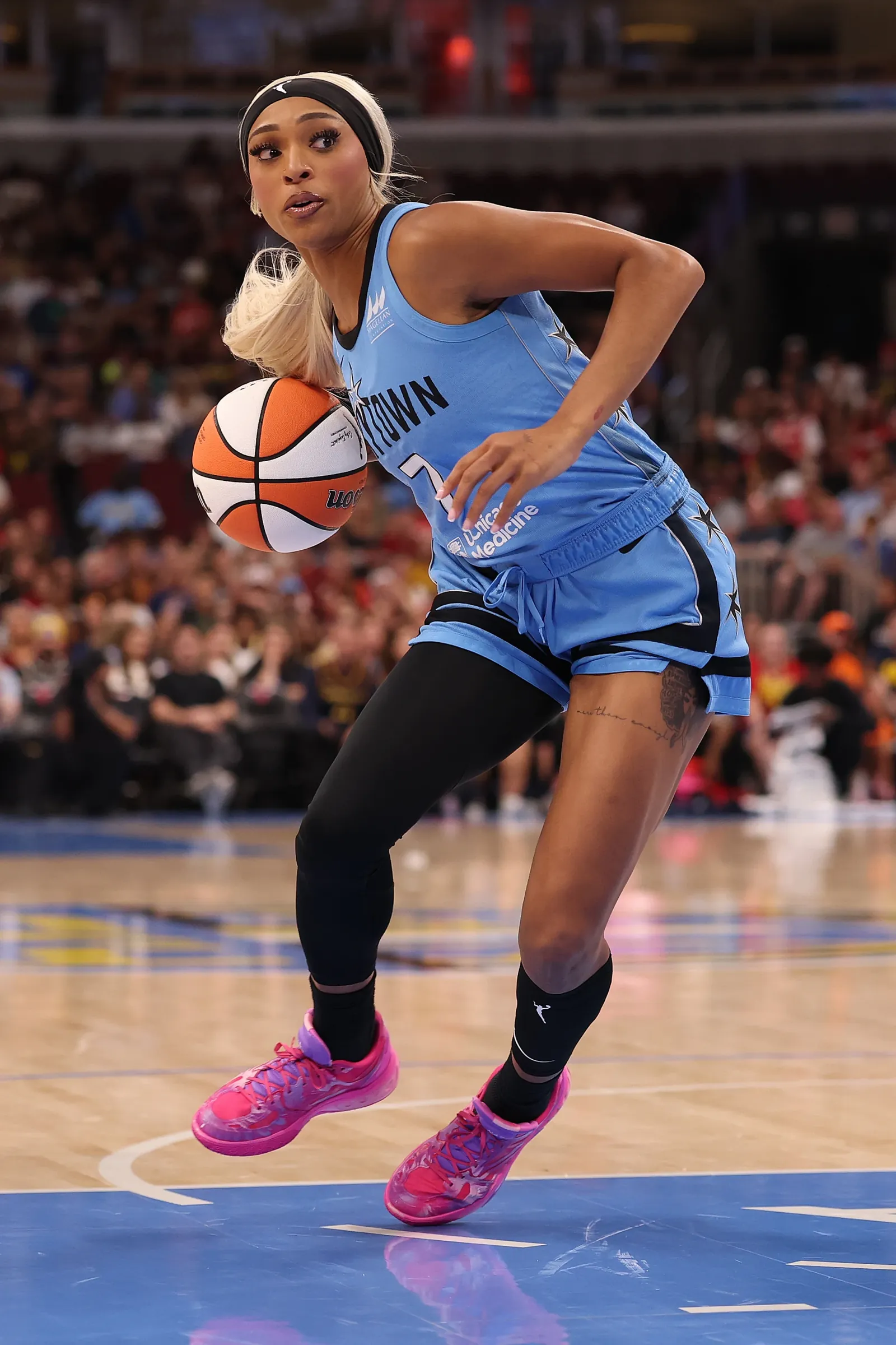 Indiana Fever v Chicago Sky