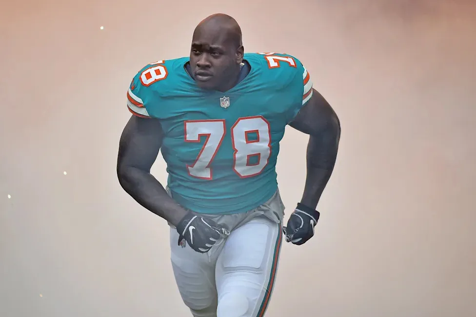 Dolphins won't face their former first-round pick in joint practice