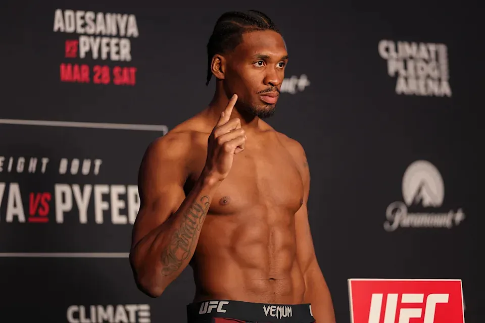 SEATTLE, WASHINGTON - MARCH 27: UFC middleweight fighter Mansur Abdul-Malik weighs in at 185 pounds during UFC Fight Night official weigh-in at the Hyatt Regency on March 27, 2026 in Seattle, Washington. (Photo by Mat Hayward/Getty Images) | Getty Images