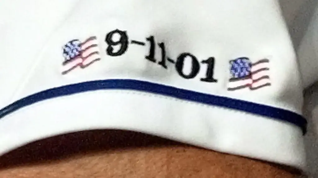 Jeter reunites with 9/11 victim's daughter as Yanks pay tribute in ceremony
