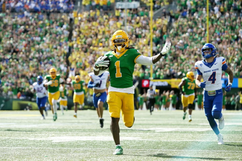 Tracking the best moments, highlights from college football's return